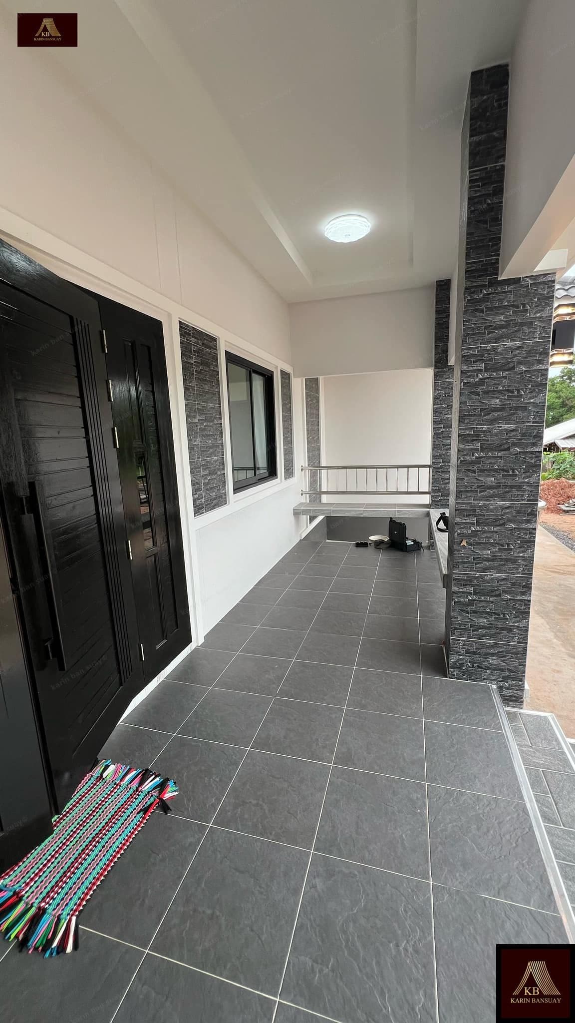 บ้านสไตล์โมเดิร์น คอนเทมโพรารี่ Modern Contemporary แบบที่ 3 - ภาพบรรยากาศโครงการที่ 4 รับสร้างบ้านอุดร